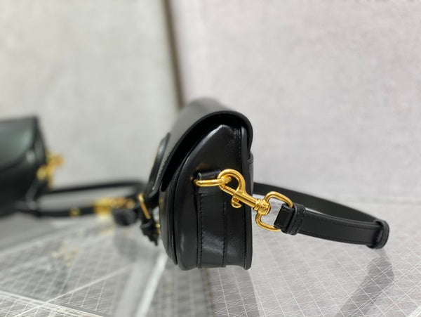 medium cd east west 22cm black calfskin ghw