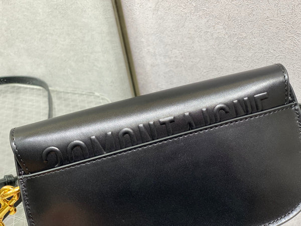 medium cd east west 22cm black calfskin ghw