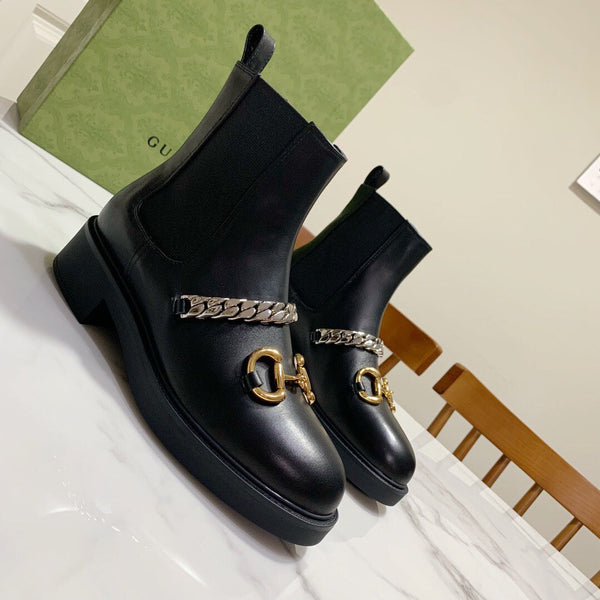 STIVALETTI HORSEBIT CON CATENA IN VITELLO NERO