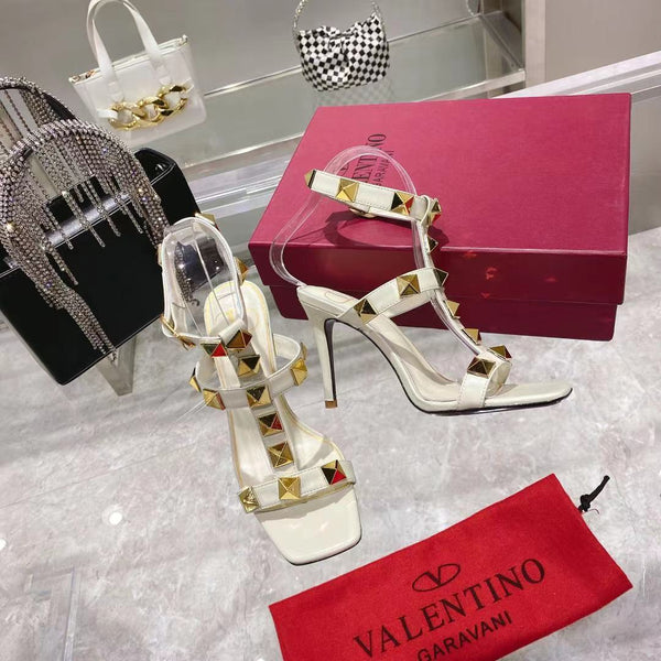 Valentino Decolleté con cinturini e borchie 95mm in pelle di pecora 239551