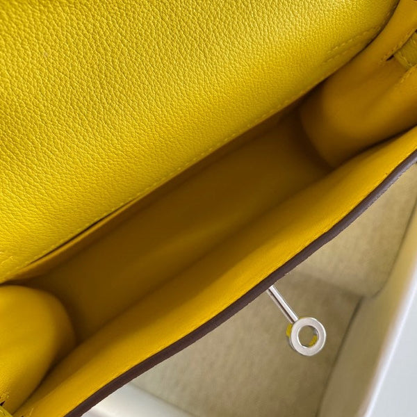 Kelly Danse II 22cm Borsa in pelle Evercolor gialla
