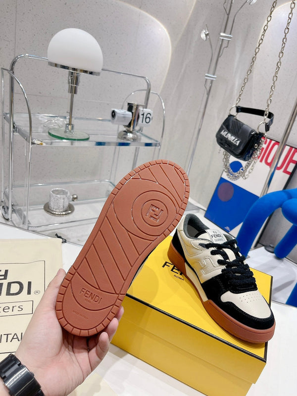 FENDI CASUAL SNEAKER IN WHITE CALFSKIN AND BLACK SUEDE