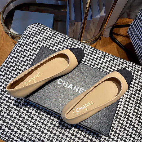 CC Ballet 20MM In Beige Lambskin 144353