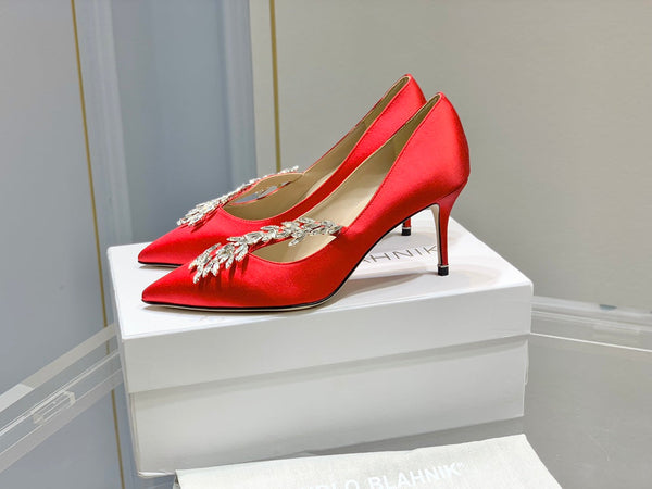 Manolo Wheat Ear Rhinestone High Heels Pumps Red Silk Fabric 327448