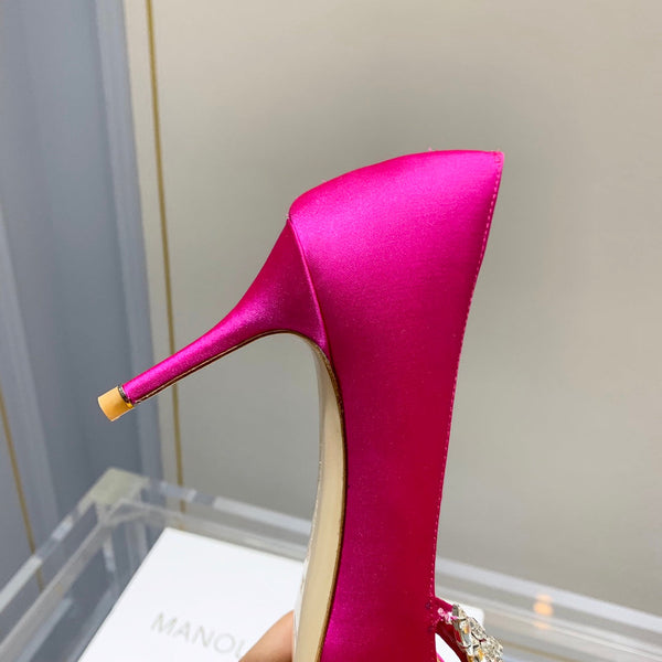 Manolo Wheat Ear Rhinestone High Heels Pumps Dark Pink Silk Fabric 327452