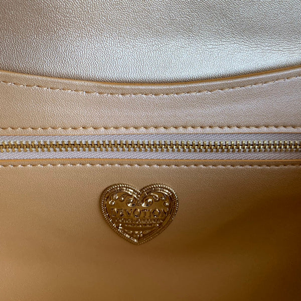 large devotion 26 shouder bag gold metalic cafskin