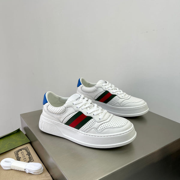 GG Men's ACE Sneaker White Calfskin 536967