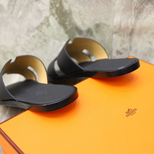 HM IZMIR SANDAL BLACK LAMBSKIN