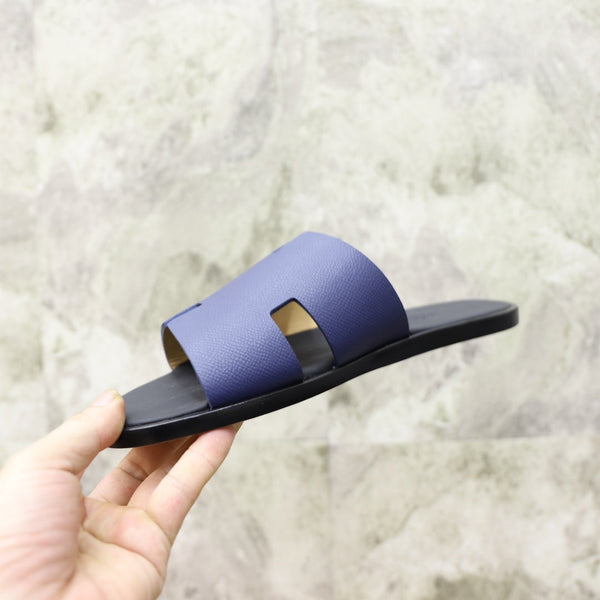 SANDALO HM IZMIR IN PELLE DI VITELLO NERA E BLU MARINO