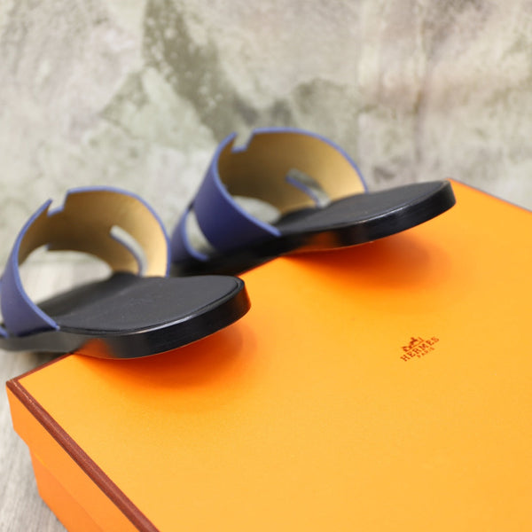 SANDALO HM IZMIR IN PELLE DI VITELLO NERA E BLU MARINO