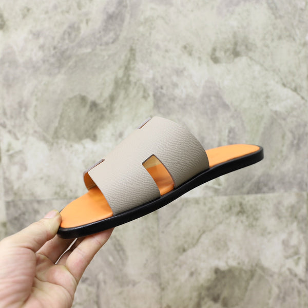 HM IZMIR SANDAL TANGERINE AND PALE GRAY CALFSKIN