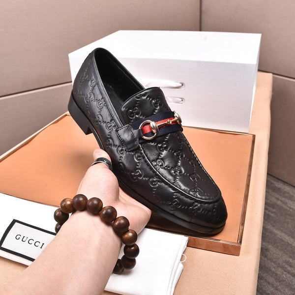 GG Men's Loafer Black Embossed Cowhide 538715