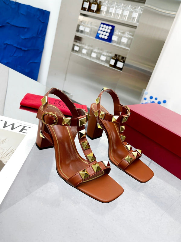 Valentino Roman Stud Sandal 90mm Calfskin 239554