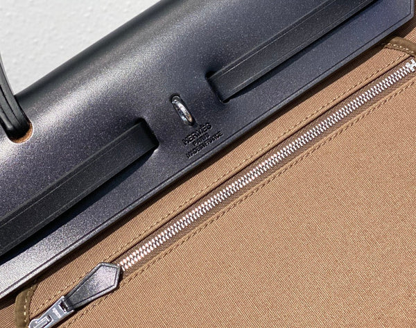 Herbag 31 Toile Brown Canvas Pelle di vacchetta nera