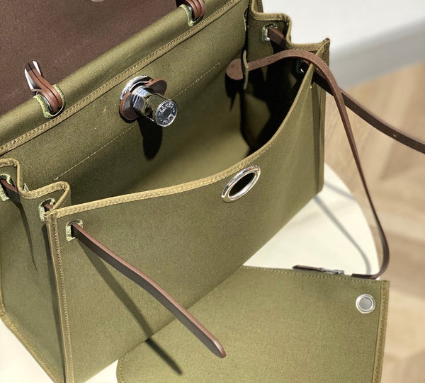 Herbag 31 Toile Olive Canvas Black Cowhide Leather