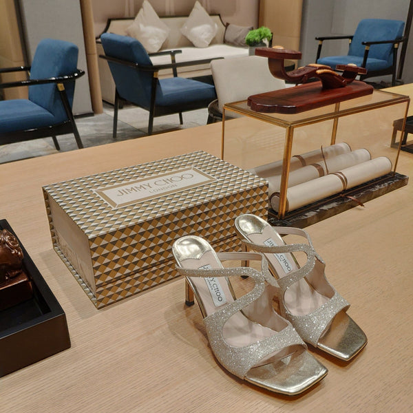 Jimmy 25 Anise 85 Platinum Ice Dusty Glitter Fabric 240075