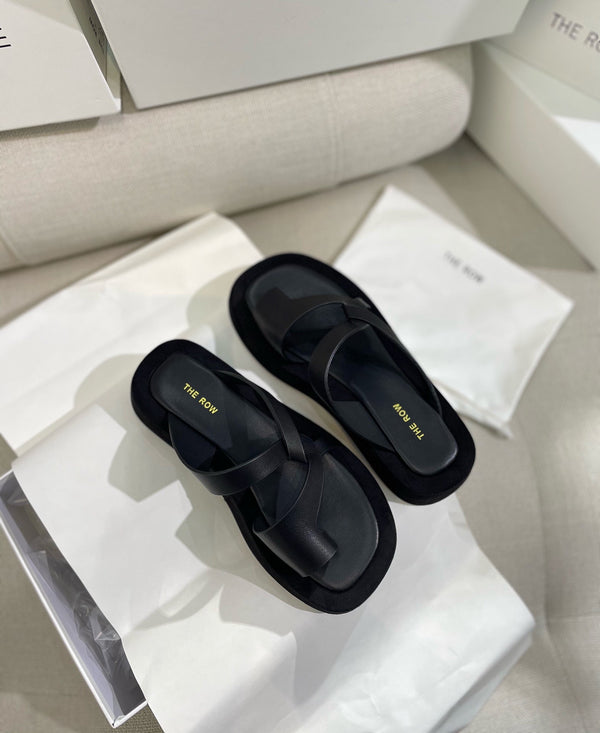 TR 26s Ginza Sandals Smooth Leather 156124