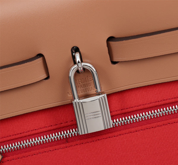 HM HERBAG ZIP 31 RED AND CIDER CANVAS