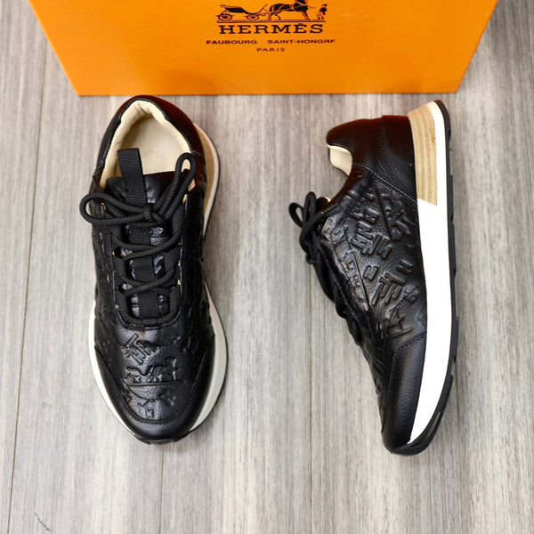 HM EMBOSSED ICON SNEAKER BLACK CALFSKIN