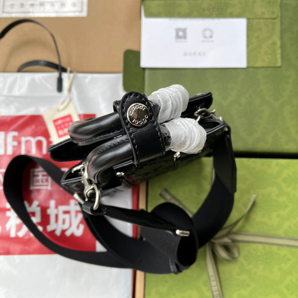 BORSA TOTE IN RILIEVO 20 IN PELLE DI VITELLO NERA