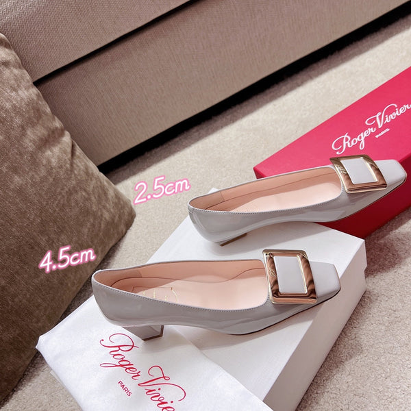 Belle Viv Buckle Square Pumps Grigio Pelle importata dall'Italia