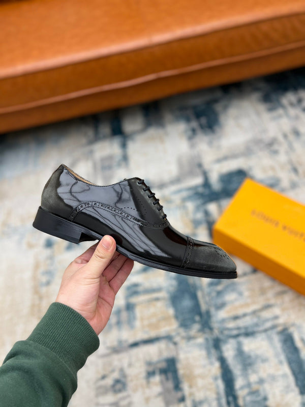 SCARPA ALLACCIATA LV IN PELLE DI VITELLO LUCIDA GRIGIO MIX NERO