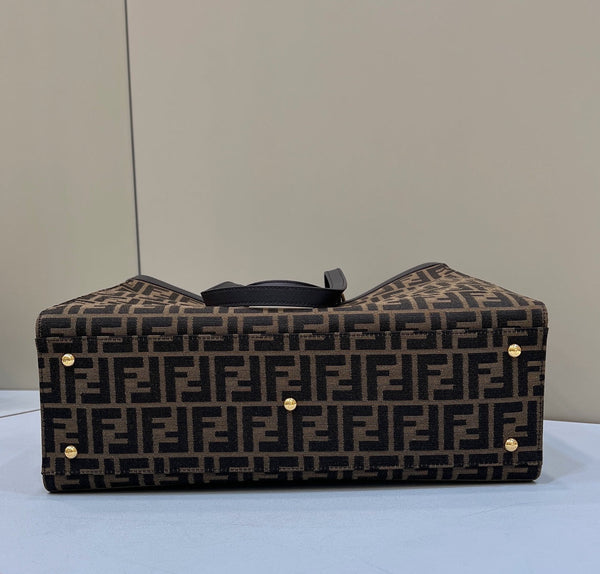 FENDI TOTE 41 BAG IN BROWN MIX BLACK MONOGRAM CANVAS GOLD HARDWARE