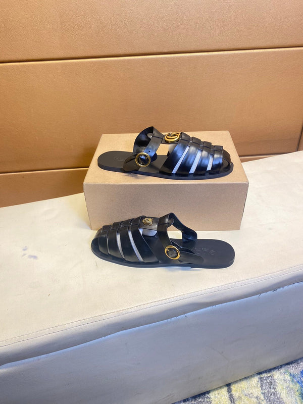 Sandali da uomo GG in pelle di vacchetta nera