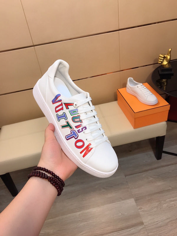 LV TRAINER WHITE CALFSKIN WITH COLORFUL LOGO
