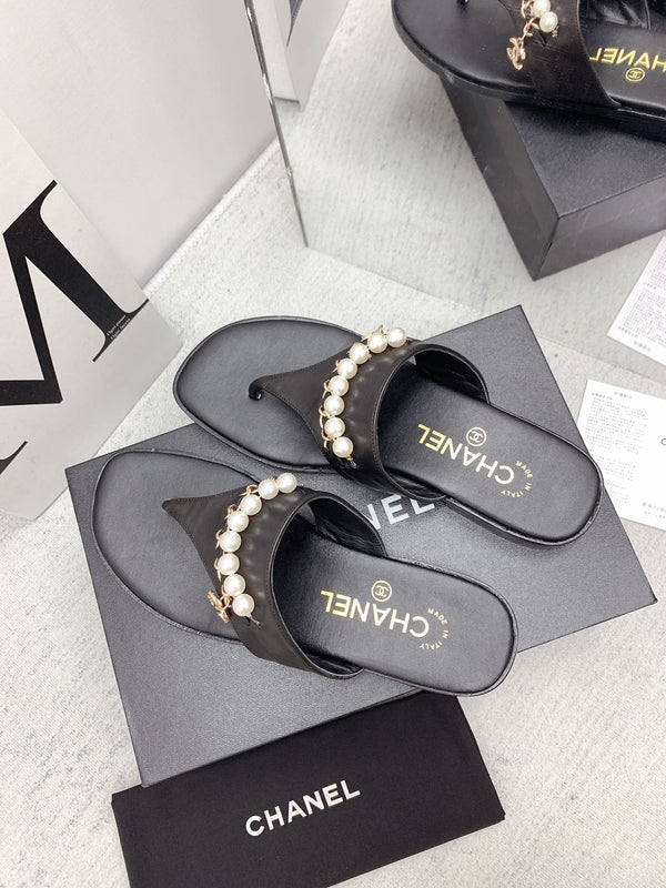 CC 26s Thong Sandals 2cm Pearl Leather 163419