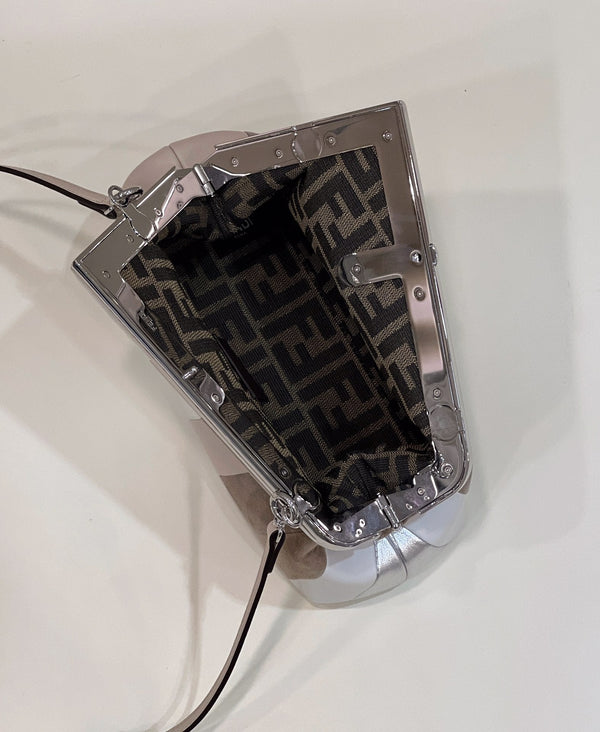 FENDI FIRST SMALL 26 IN CAMOSCIO E VITELLO COLORATI CON FERRAMENTA ARGENTATA