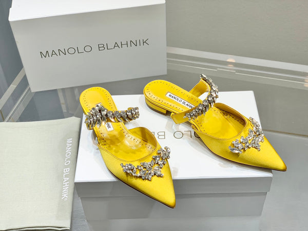 Manolo Flats Mules Crystal Yellow Silk Satin 327472