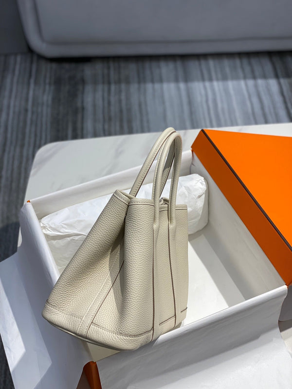 HM GARDEN PARTY 30 WHITE CALFSKIN