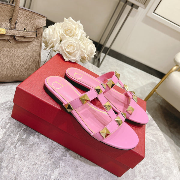 Sandali bassi Valentino Roman Stud in pelle di pecora