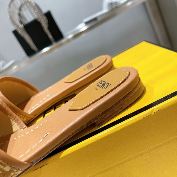 FF Women Raffia Sandal Tan