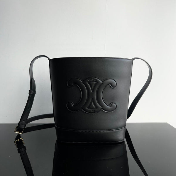 BUCKET CUIR TRIOMPHE 24 VITELLO NERO