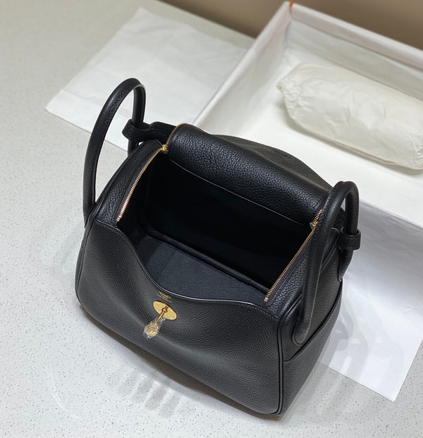 HM LINDY 30 BAG BLACK TAURILLON CLEMENCE LEATHER