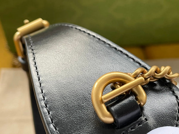 Gucci Marmont 21cm Shoulder Bag Black Leather 333535