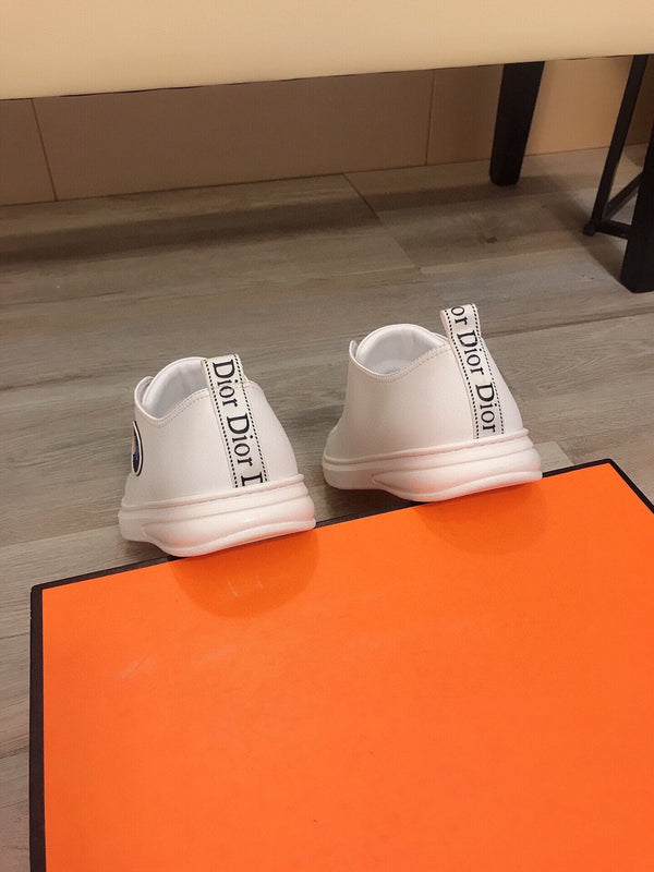 CD B23 LOW-TOP CIRCLE ICON SNEAKER WHITE CALFSKIN