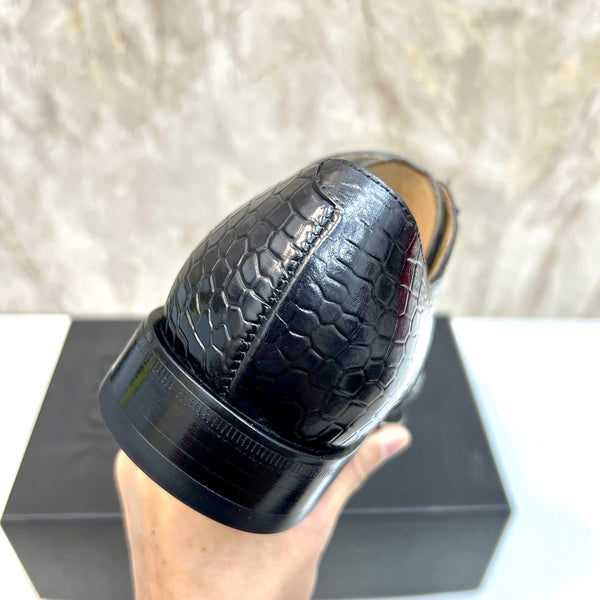 CD CROCODILE MOTIF BASIC OXFORD BLACK CALFSKIN