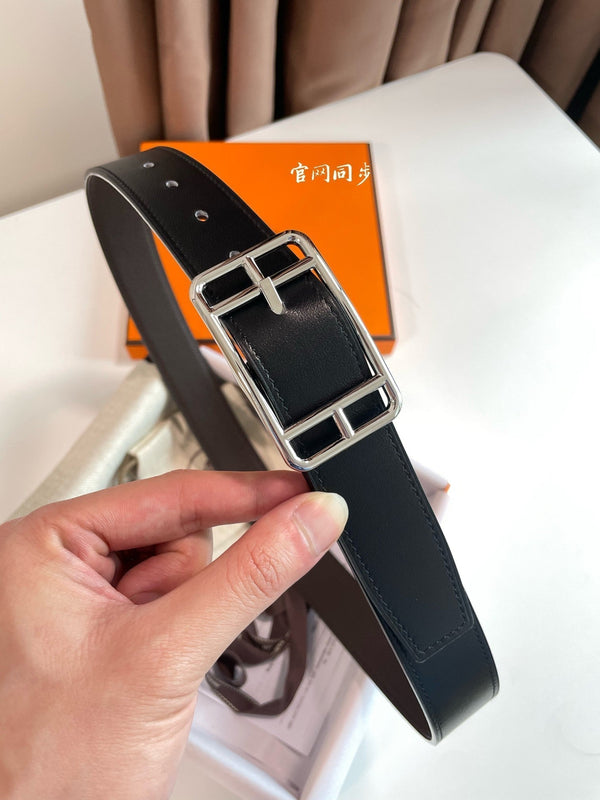 Cintura reversibile HM Cape Cod da 32 mm in pelle color cioccolato nero 187795