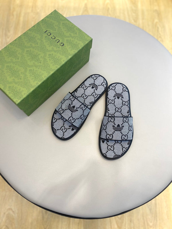 GG x Adidas Men's Slide Grey Canvas 558902