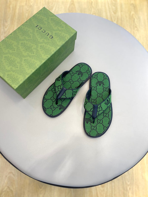 GG x Adidas Men's Thong Sandals Green Canvas 558903
