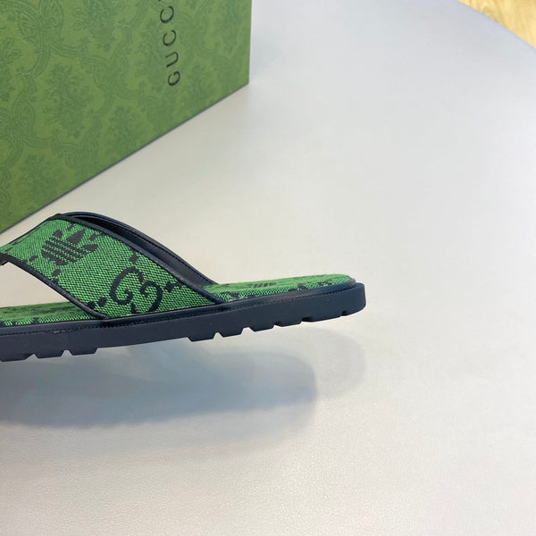 GG x Adidas Men's Thong Sandals Green Canvas 558903