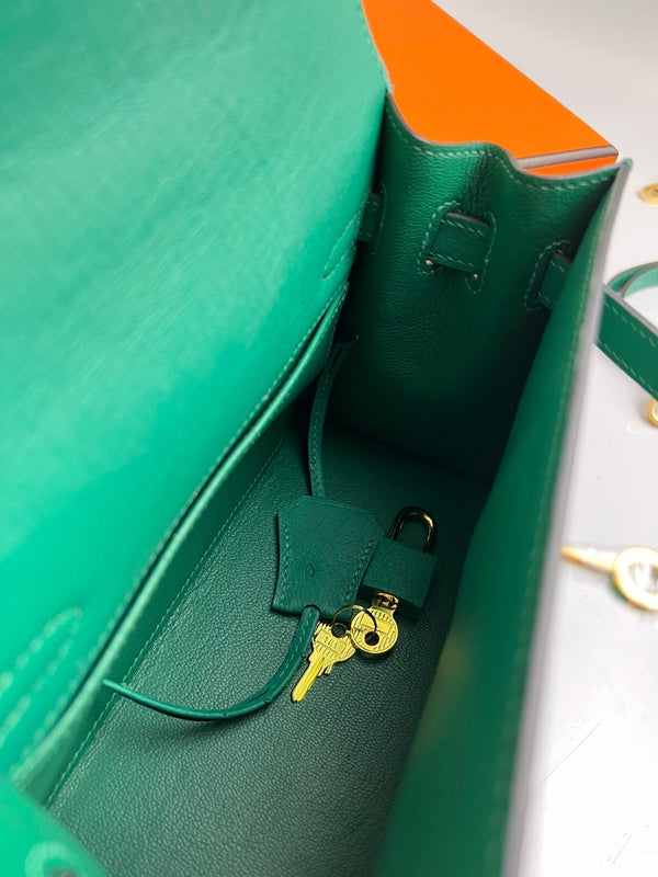 KELLY BAG 20 IN TEAL GREEN OSTRICH LEATHER WITH GOLD HARDWARE (MADE - TO - ODER)