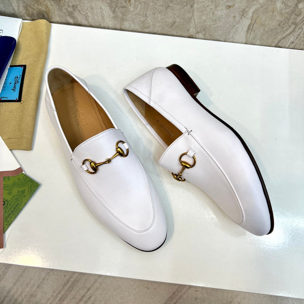 Mocassino Jordaan da uomo GG in pelle di vacchetta bianca 550349