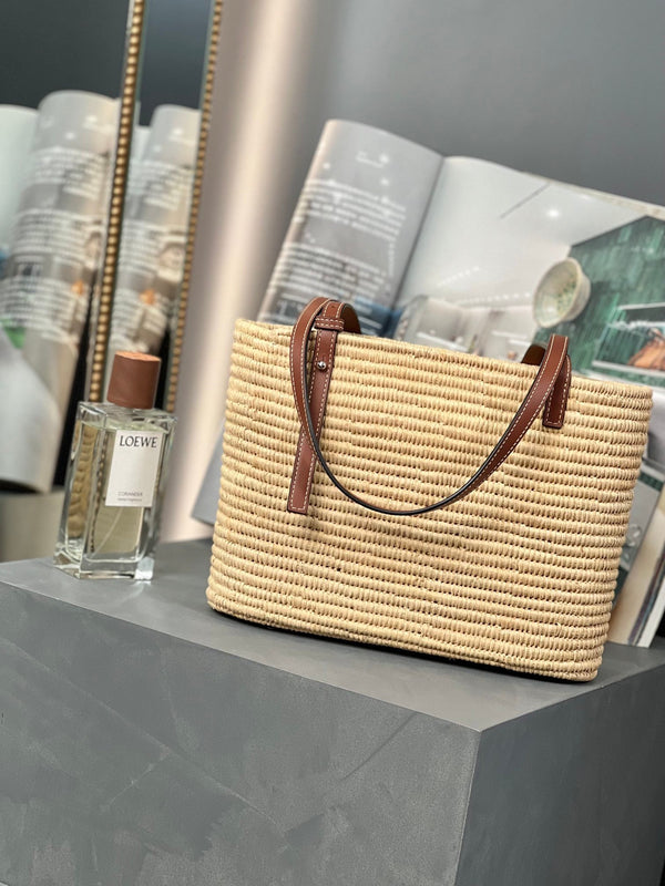 SMALL SQUARE 28 BASKET BAG IN RAFFIA AND CALFSKIN