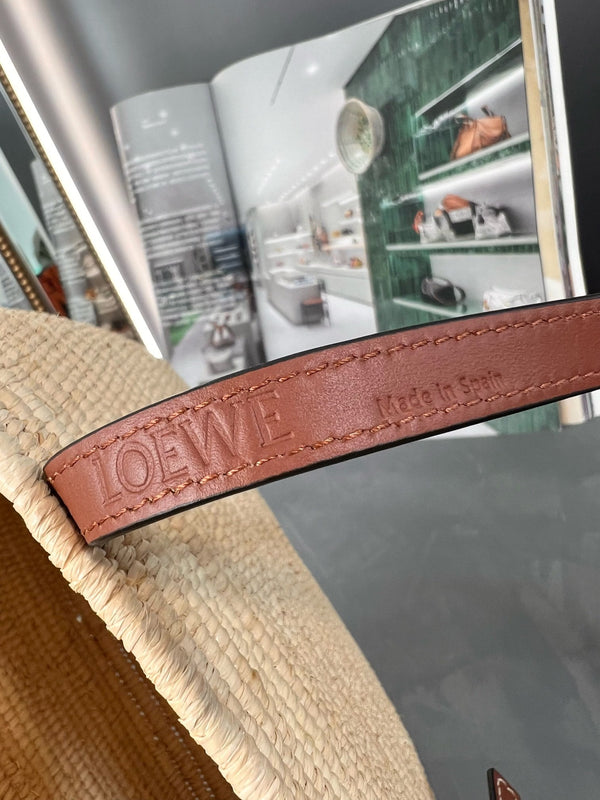 SMALL SQUARE 28 BASKET BAG IN RAFFIA AND CALFSKIN