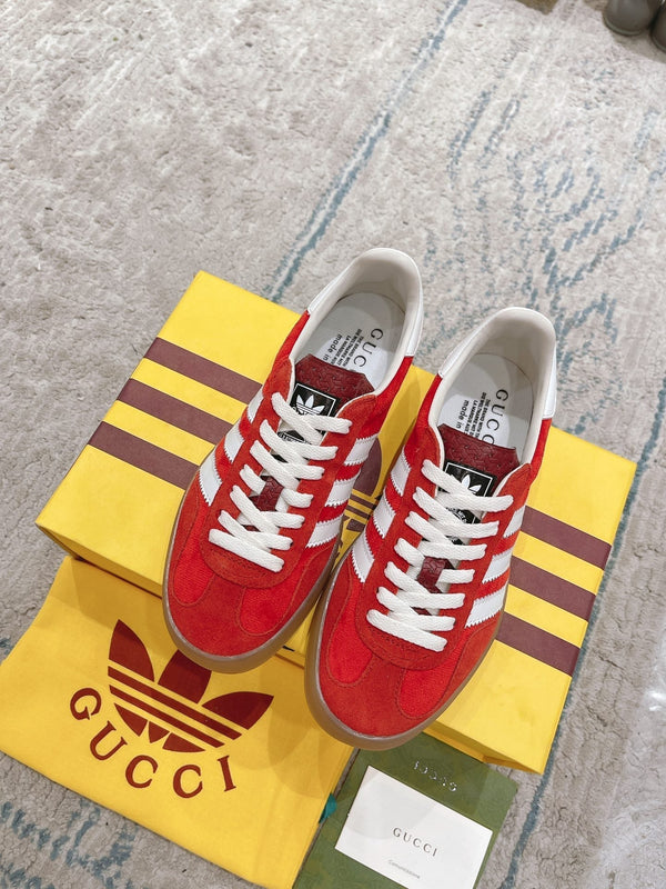 GG & ADIDAS GAZELLE SNEAKER RED SUEDE