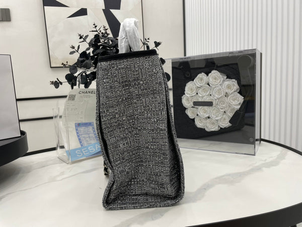 Borsa CC Deauville in tweed, pelle nera, hardware argento 8